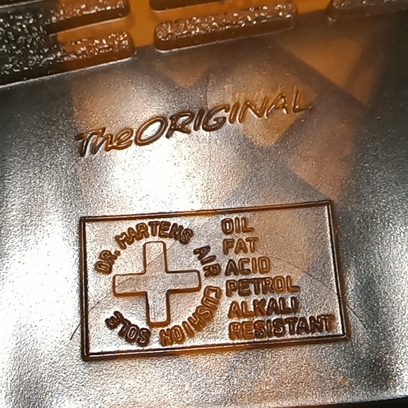 DR. Martens Floral Boots Air Wait With Bouncing Soles👢🌺💮🌸🪻 - Picture 16 of 17